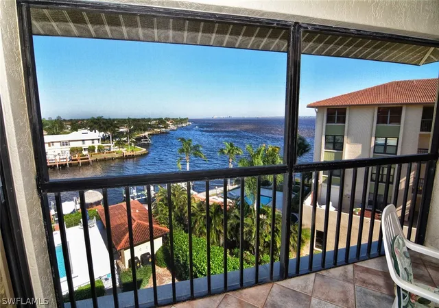 Condominium at 4013 Se 20Th Pl #506, Cape Coral, FL 33904 | MLS# 217002581 |  | Sold on 2017-05-30