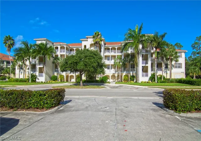 Condominium at 4843 Hampshire Ct #2-202, Naples, FL 34112 | MLS# 216064813 |  | Sold on 2017-06-12