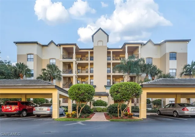Condominium at 200 Vintage Cir #D-103, Naples, FL 34119 | MLS# 217033272 |  | Sold on 2017-10-05