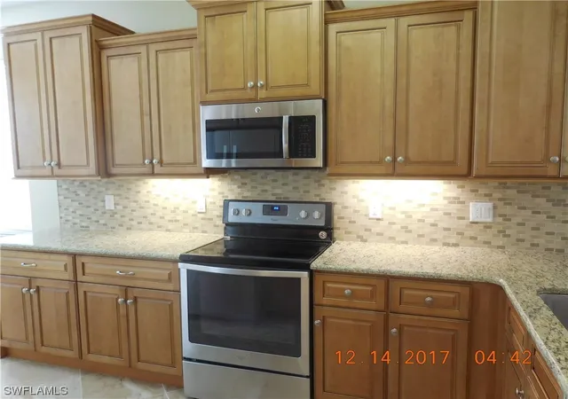 Condominium at 7505 Stoneybrook Dr #721, Naples, FL 34112 | MLS# 217076479 | | Sold on 2018-03-08