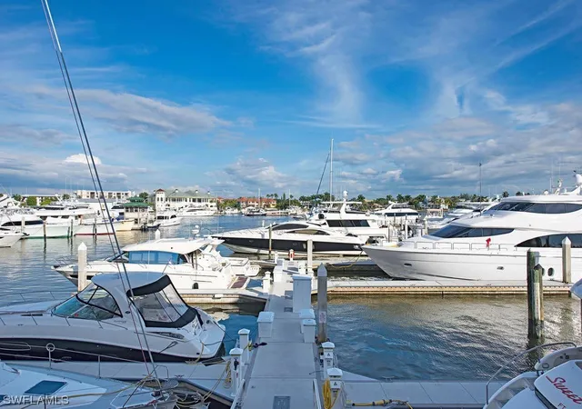 Townhouse at 1001 10Th Ave S #D-1, Naples, FL 34102 | MLS# 218077765 |  | Sold on 2018-12-27