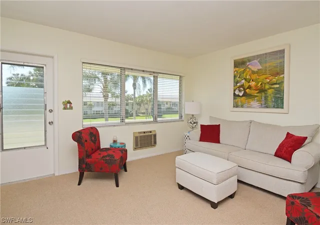 Condominium at 473 12Th Ave S #B15, Naples, FL 34102 | MLS# 219022555 | | Sold on 2019-04-04
