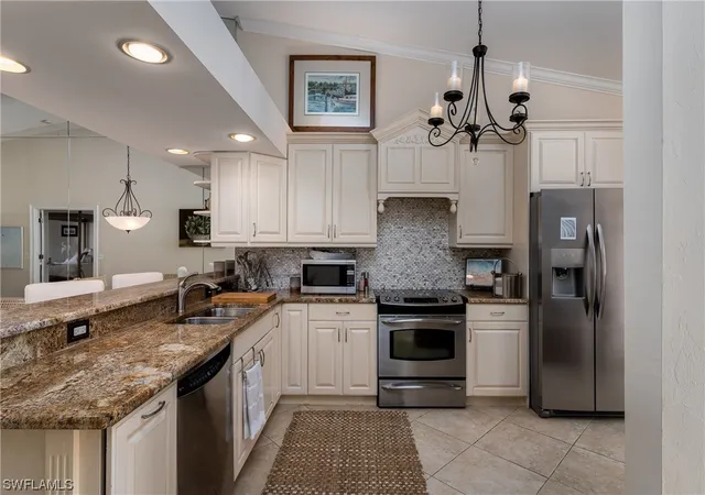 Condominium at 6700 Beach Resort Dr #1404, Naples, FL 34114 | MLS# 221031390 |  | Sold on 2021-06-11
