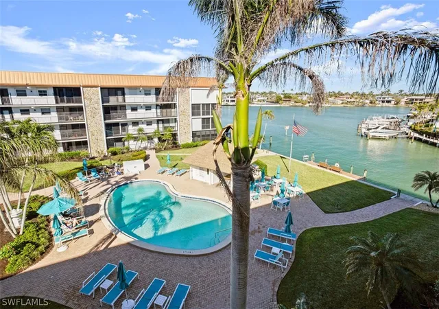 Condominium at 2900 Gulf Shore Blvd N #415, Naples, FL 34103 | MLS# 223002164 | | Sold on 2023-03-17