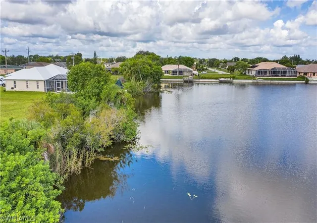 Photo 3 of Land for sale at 505 Se 7Th St, Cape Coral, FL 33990 | MLS# 221080780 | Listing updated on 2025-12-10