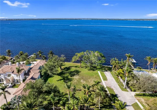 Photo 3 of Land for sale at 1212 Coconut Dr, Fort Myers, FL 33901 | MLS# 224093868 | Listing updated on 2026-07-28
