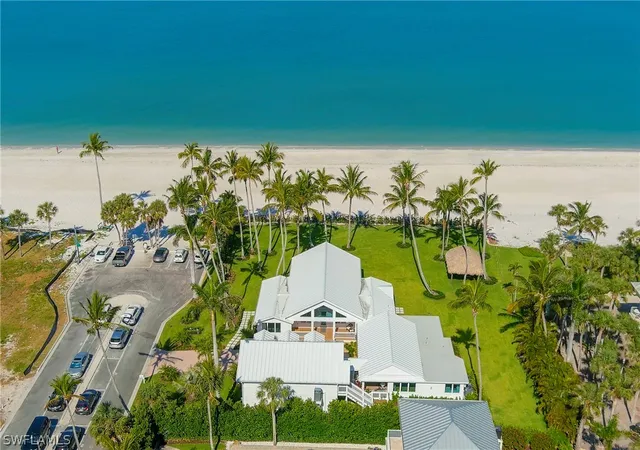 Photo 4 of Single family home for sale at 71 18Th Ave S, Naples, FL 34102 | MLS# 224039753 | Listing updated on 2026-07-01