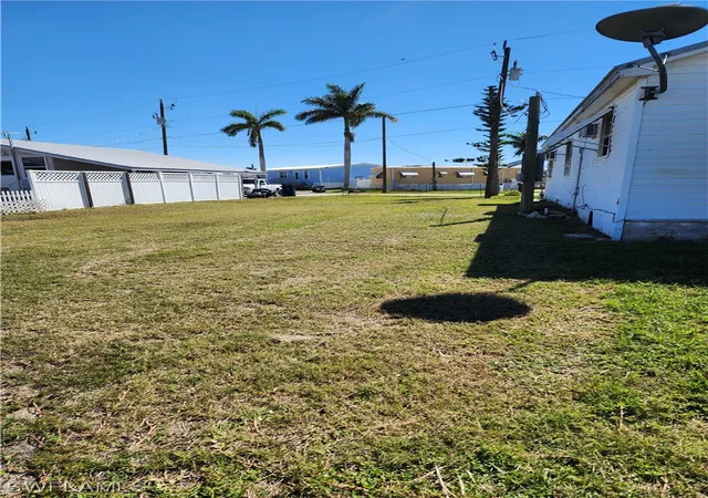 4th image of 3868 Coconut Dr, Saint James City, FL 33956 | MLS# 224016699