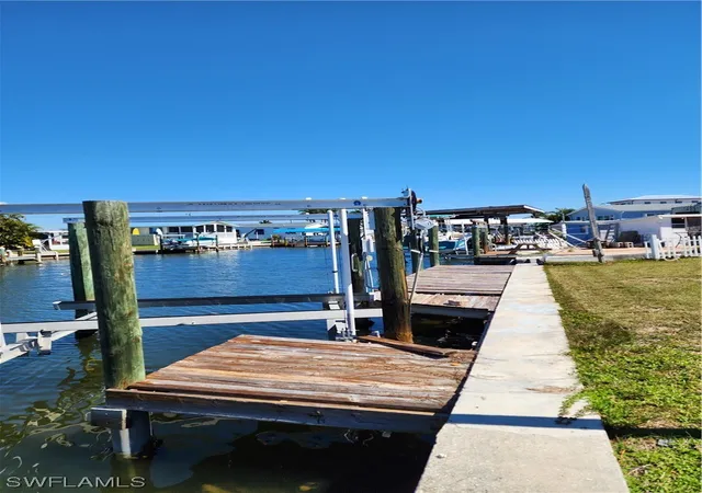 5th image of 3868 Coconut Dr, Saint James City, FL 33956 | MLS# 224016699