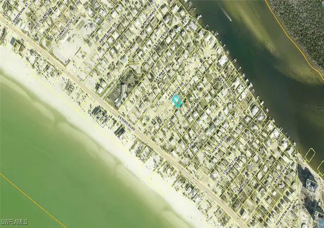 5th image of 156 Hibiscus Dr, Fort Myers Beach, FL 33931 | MLS# 225012496