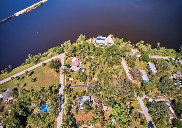 Photo 2 of Land for sale at 213 Delray Ave, Fort Myers, FL 33905 | MLS# 225011883 | Listing updated on 2026-01-28
