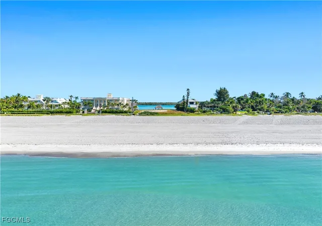 Photo 4 of Land for sale at 15819 Captiva Dr, Captiva, FL 33924 | MLS# 225009365 | Listing updated on 2026-08-31