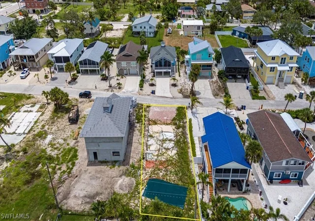 2nd image of 122 Gulfview Ave, Fort Myers Beach, FL 33931 | MLS# 224051976