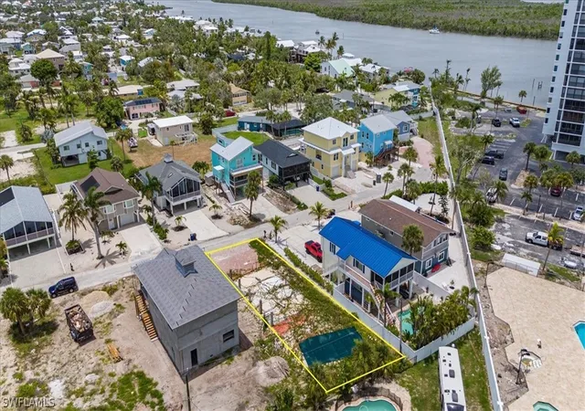 4th image of 122 Gulfview Ave, Fort Myers Beach, FL 33931 | MLS# 224051976