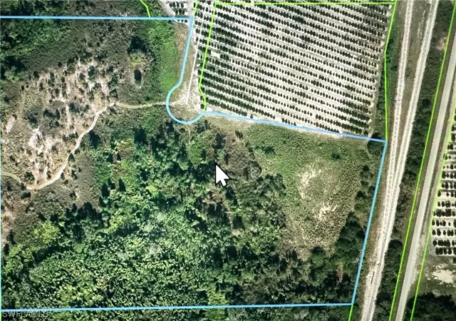 5th image of 275 S Bear Pointe Dr, Lake Placid, FL 33852 | MLS# 224012691
