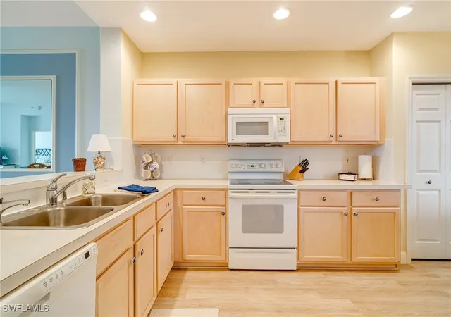 Photo 2 of Condo for sale at 9190 Southmont Cvs #306, Fort Myers, FL 33908 | MLS# 225007680 | Listing updated on 2026-06-11