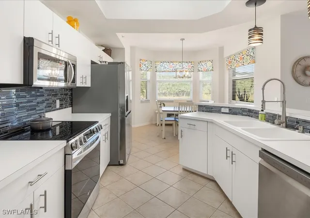 Photo 4 of Sale Pending at 2815 Cypress Trace Cir #103, Naples, FL 34119 | MLS# 225021832 | Listing updated on 2025-11-10