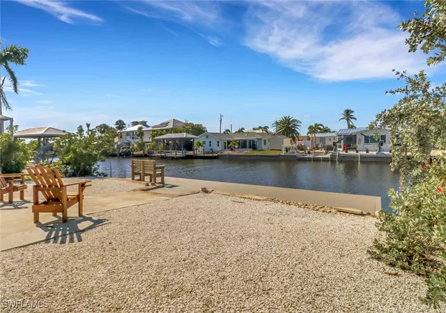 4th image of 2686 Clyde St, Matlacha, FL 33993 | MLS# 225021524