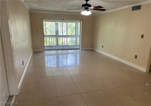 4th image of 2828 Jackson St #E6, Fort Myers, FL 33901 | MLS# 224089006