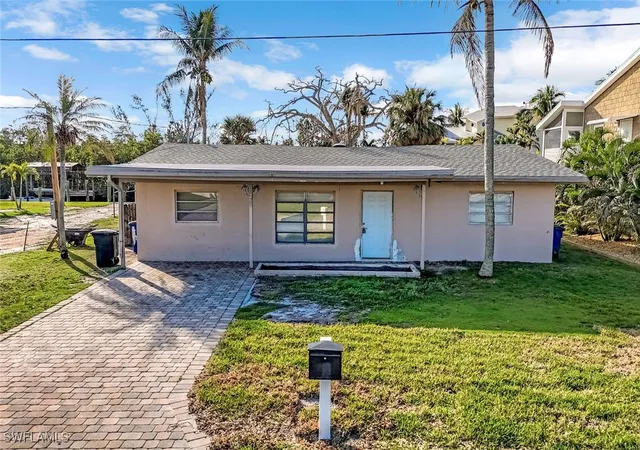 3rd image of 260 Sterling Ave, Fort Myers Beach, FL 33931 | MLS# 225023839