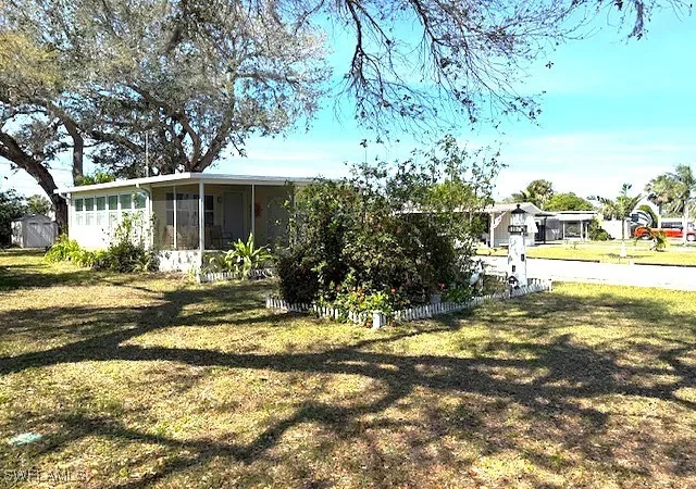 Photo 2 of Manufactured home for sale at 27366 Bourbonniere Dr, Bonita Springs, FL 34135 | MLS# 225020910 | Listing updated on 2026-05-27