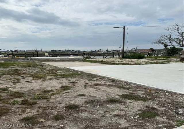 Photo 3 of Land for sale at 829 Oak St, Fort Myers Beach, FL 33931 | MLS# 225022295 | Listing updated on 2026-06-01