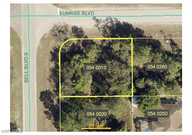 4th image of 211 Bell Blvd S, Lehigh Acres, FL 33974 | MLS# 225015945