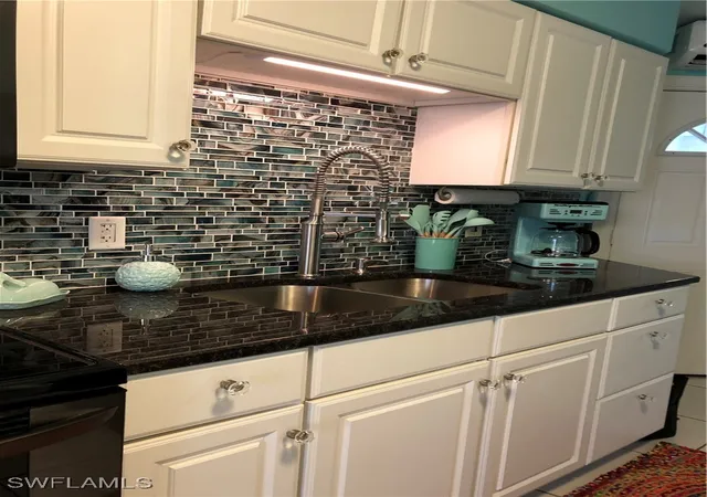 5th image of 3211 Stringfellow Rd #102, Saint James City, FL 33956 | MLS# 225028726