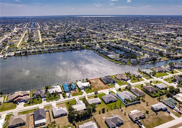 Photo 2 of Sale Pending at 1711 Sw 6th Ave, Cape Coral, FL 33991 | MLS# 225032414 | Listing updated on 2026-01-16