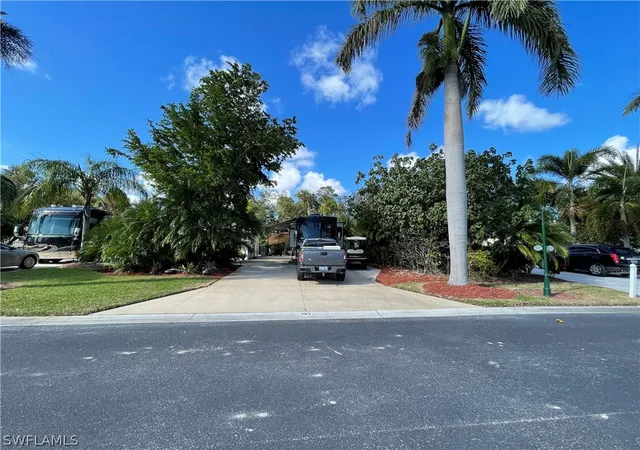 1st image of Lot 293 3021 Riverboat Lndg, La Belle, FL 33935 | MLS# 222087301