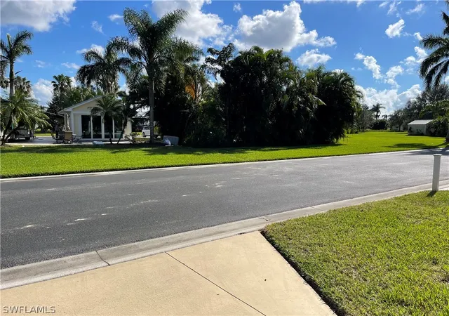 30th image of Lot 293 3021 Riverboat Lndg, La Belle, FL 33935 | MLS# 222087301