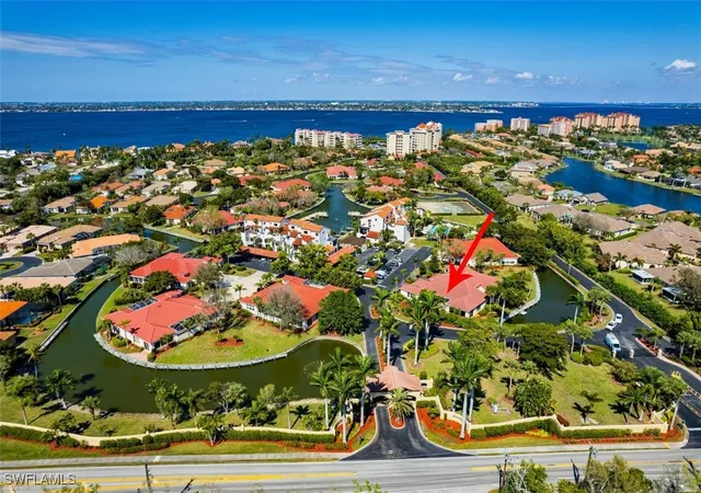 Photo 4 of Townhouse for sale at 15100 Ports Of Iona Dr W, Fort Myers, FL 33908 | MLS# 224073274 | Listing updated on 2026-07-06