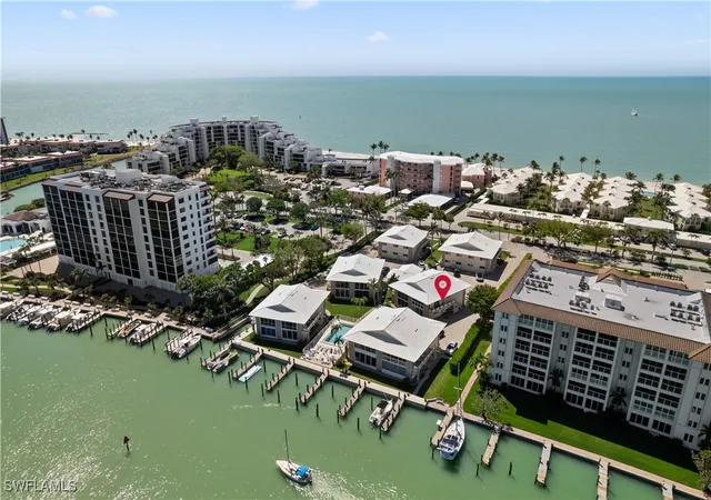 Photo 1 of Condo for sale at 2500 Gulf Shore Blvd N #N7, Naples, FL 34103 | MLS# 225029873 | Listing updated on 2026-08-31