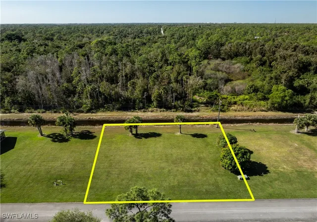 1st image of 4001 Skyway Dr Lot#20, Naples, FL 34112 | MLS# 224103790