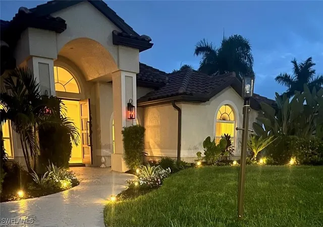 2nd image of 2000 Sw 44th Ter, Cape Coral, FL 33914 | MLS# 224087701