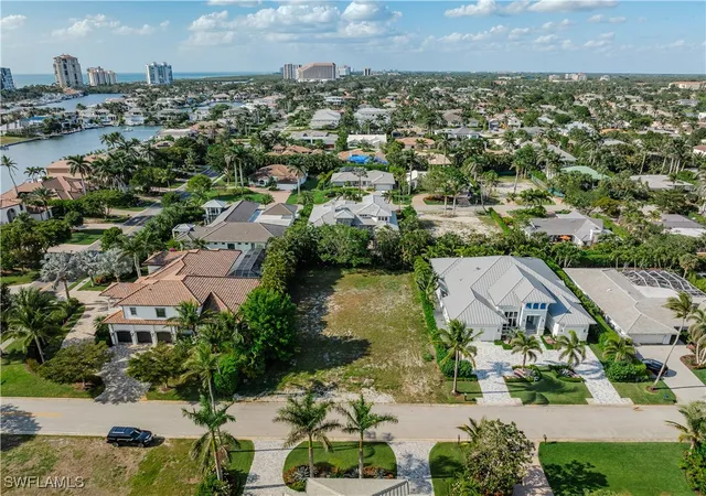 2nd image of 505 Turtle Hatch Rd, Naples, FL 34103 | MLS# 225034502
