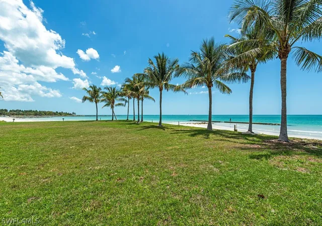 4th image of 4550 Gordon Dr, Naples, FL 34102 | MLS# 223062658
