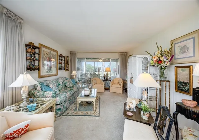 Photo 3 of Condo for sale at 1550 Gulf Shore Blvd N #W2, Naples, FL 34102 | MLS# 225024696 | Listing updated on 2026-04-02