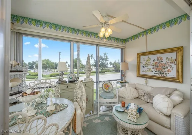 Photo 4 of Condo for sale at 1550 Gulf Shore Blvd N #W2, Naples, FL 34102 | MLS# 225024696 | Listing updated on 2026-04-02