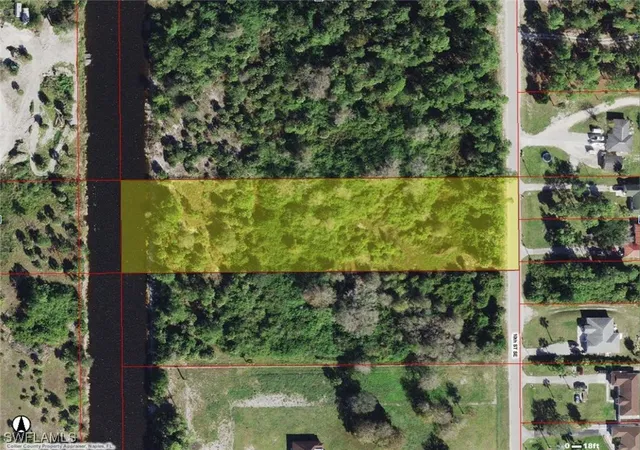 12th image of 10th St Se, Naples, FL 34117 | MLS# 225028371
