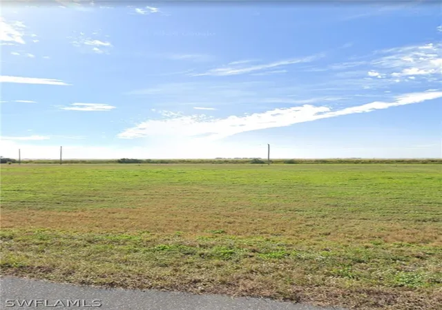 1st image of 1044 Branchs Cir, Moore Haven, FL 33471 | MLS# 224031445