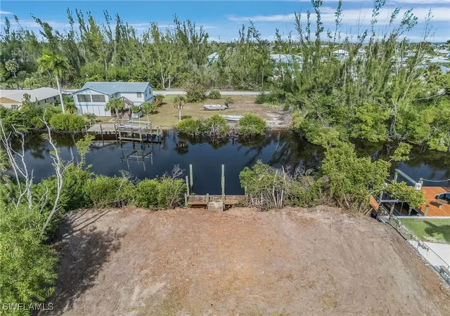 4th image of 5260 Genesee Pkwy, Bokeelia, FL 33922 | MLS# 224089074