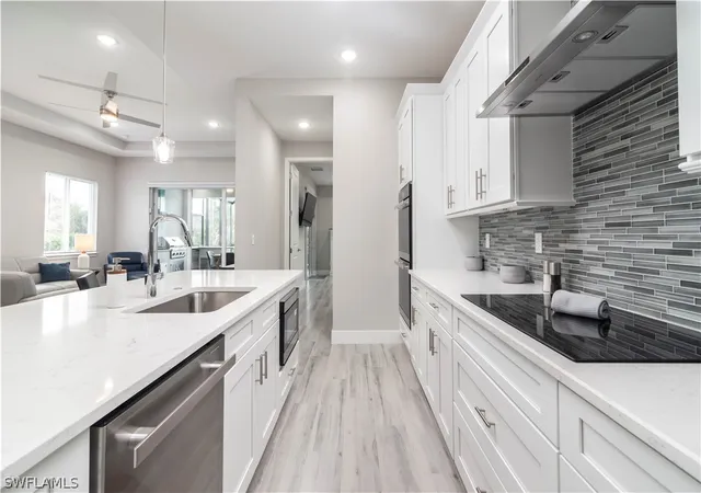 Photo 2 of Sale Pending at 682 105th Ave N, Naples, FL 34108 | MLS# 224031158 | Listing updated on 2025-10-24