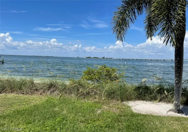Photo 2 of Land for sale at 1028 Bayview Dr, Sanibel, FL 33957 | MLS# 222090031 | Listing updated on 2026-04-14