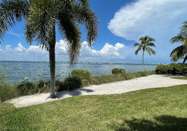 Photo 3 of Land for sale at 1028 Bayview Dr, Sanibel, FL 33957 | MLS# 222090031 | Listing updated on 2026-04-14