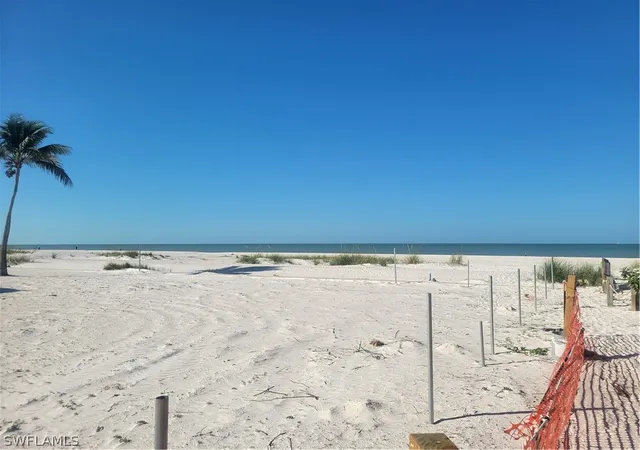 4th image of 5840 Lauder St, Fort Myers Beach, FL 33931 | MLS# 224023088