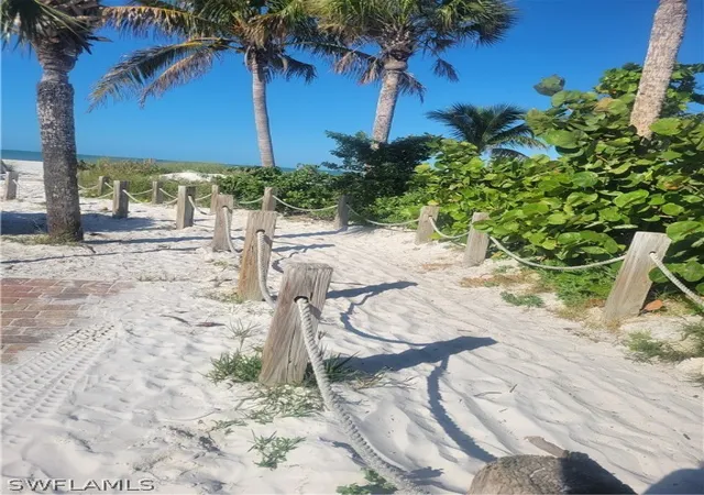 5th image of 5840 Lauder St, Fort Myers Beach, FL 33931 | MLS# 224023088