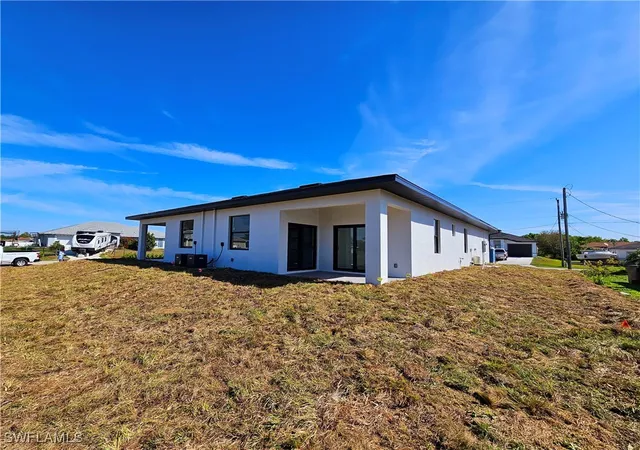 5th image of 1100 Homer Ave S, Lehigh Acres, FL 33973 | MLS# 225016462