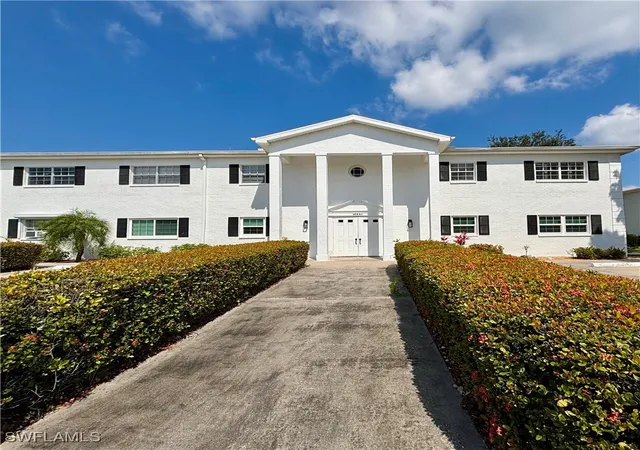 2nd image of 1465 Saddle Woode Dr #6G, Fort Myers, FL 33919 | MLS# 225021494
