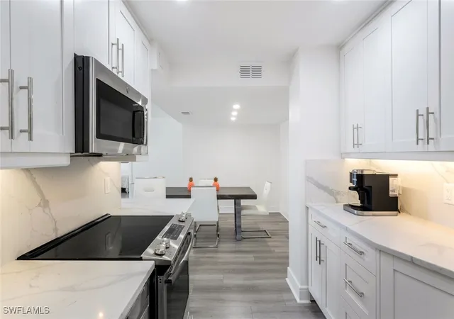 2nd image of 4005 Gulf Shore Blvd N #404, Naples, FL 34103 | MLS# 225029388